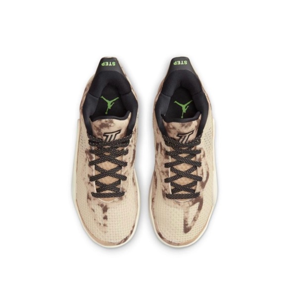 Jordan Tatum 1 Tunnel Walk - Picture 3 of 4